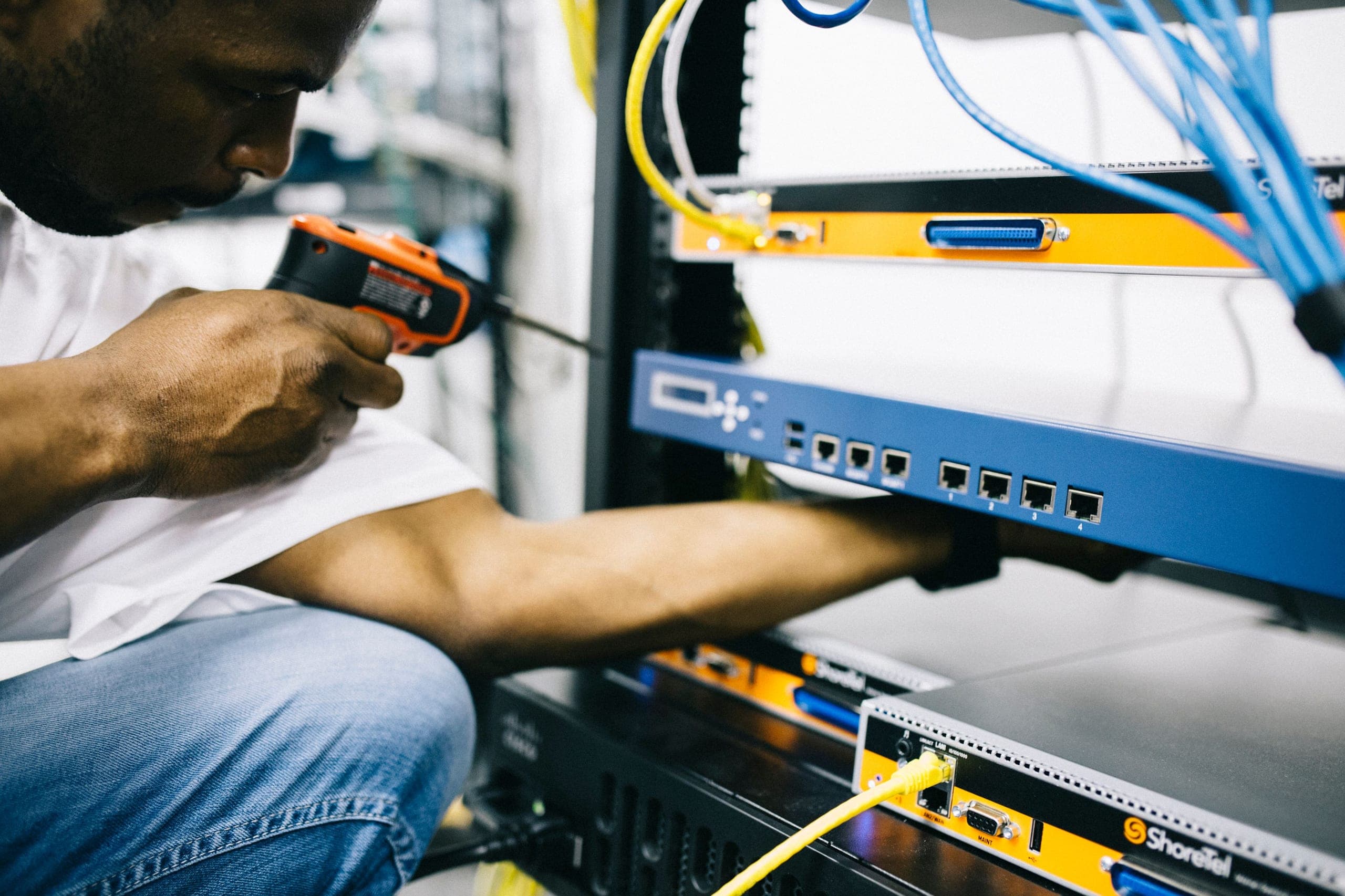Systèmes d'énergie télécom — Orange, Expresso, BSIC